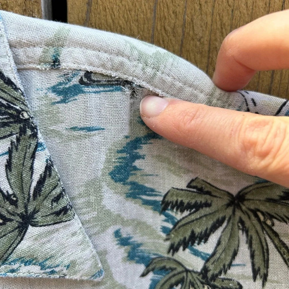 100% Silk Tropical Print Button Down Short Sleeve Collard Shirt Size Large - Picture 4 of 9